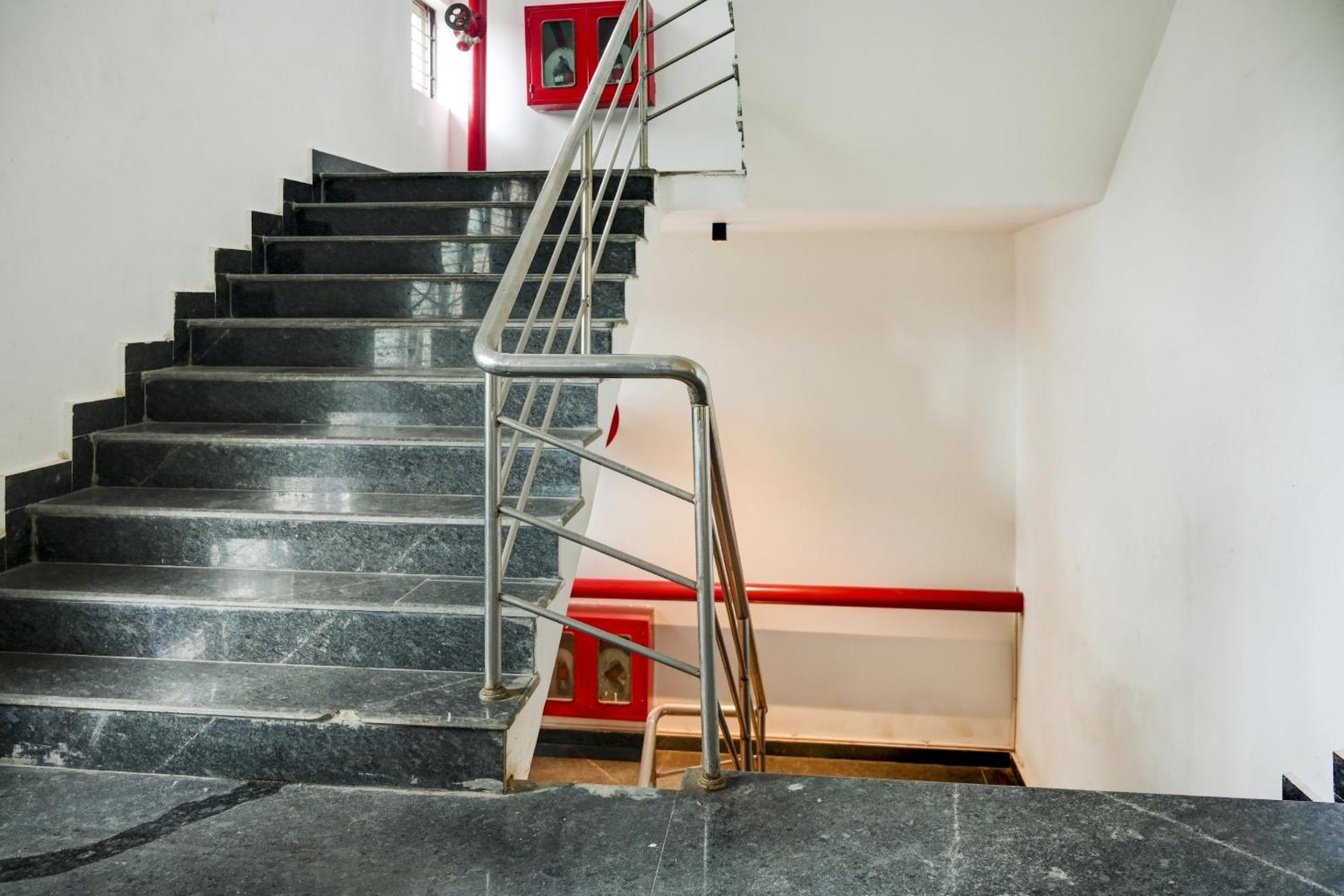 Super Town House Hi5 Aditya International Bhubaneswar Exterior photo