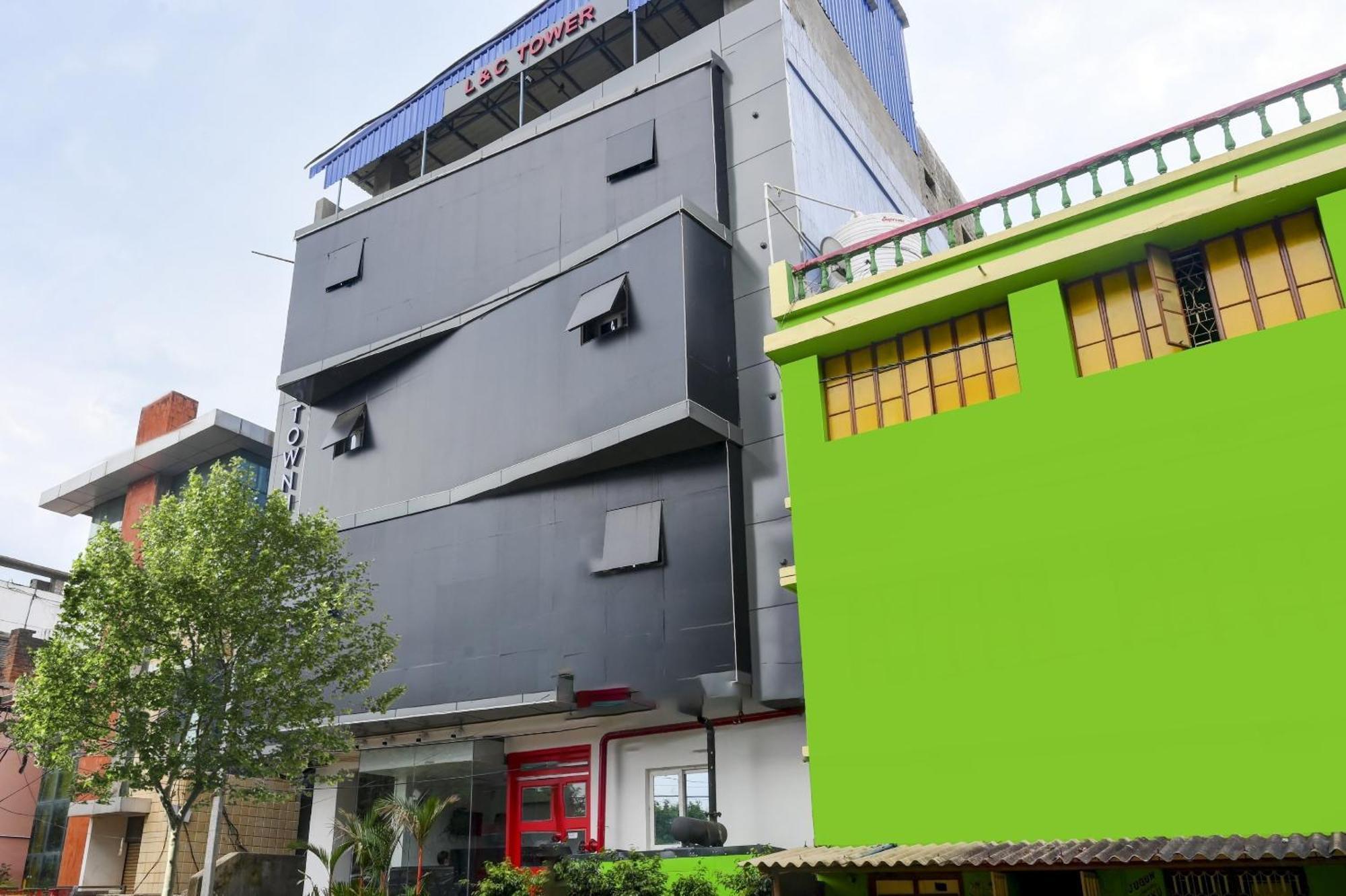 Super Town House Hi5 Aditya International Bhubaneswar Exterior photo