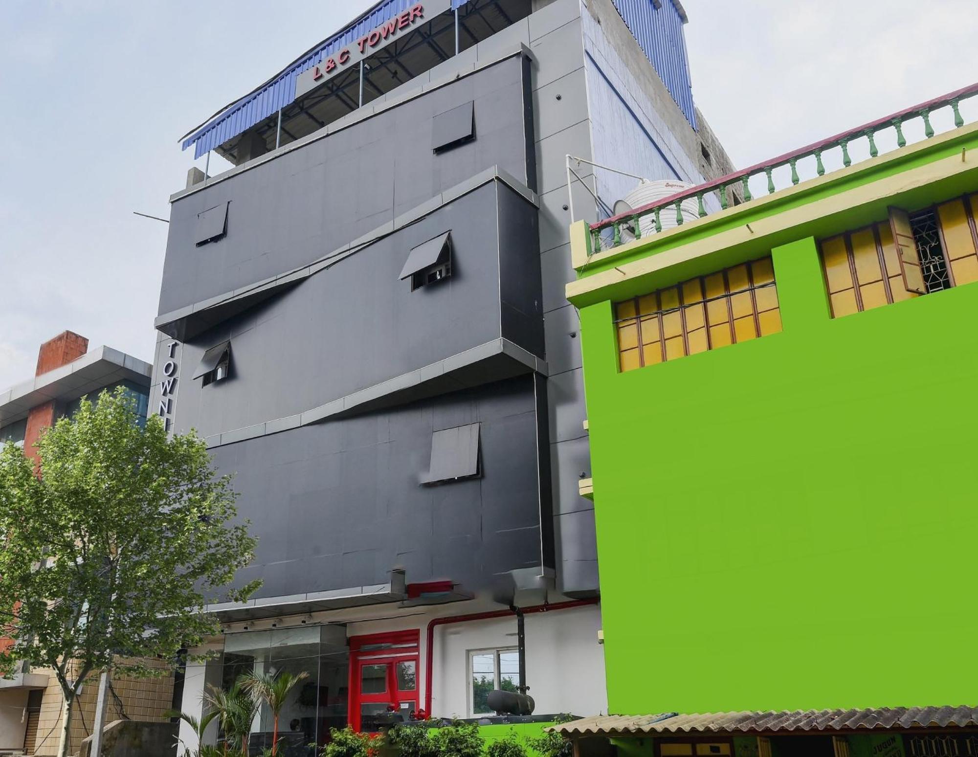 Super Town House Hi5 Aditya International Bhubaneswar Exterior photo