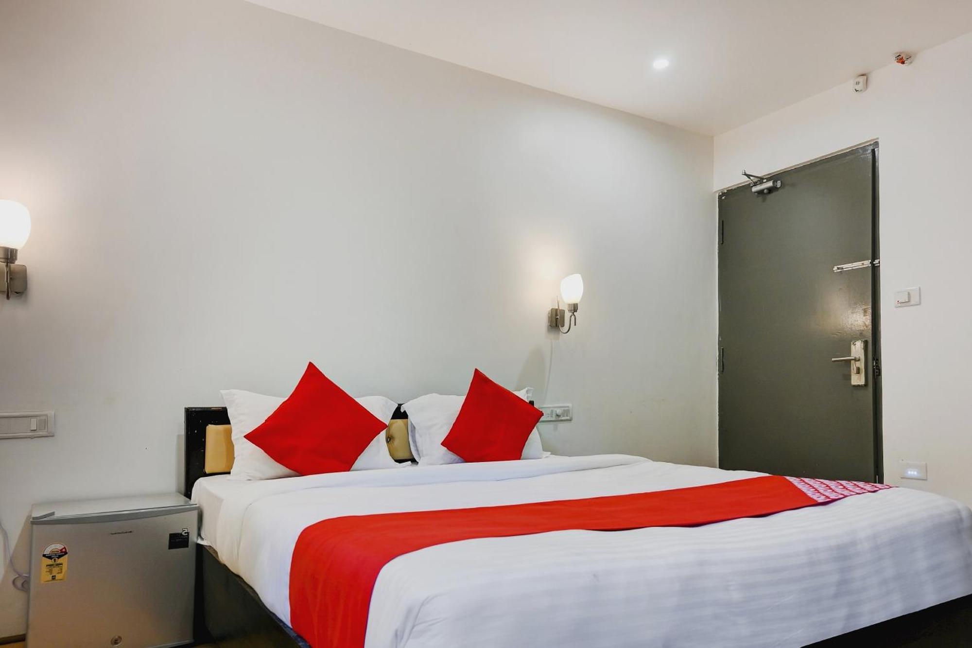 Super Town House Hi5 Aditya International Bhubaneswar Exterior photo
