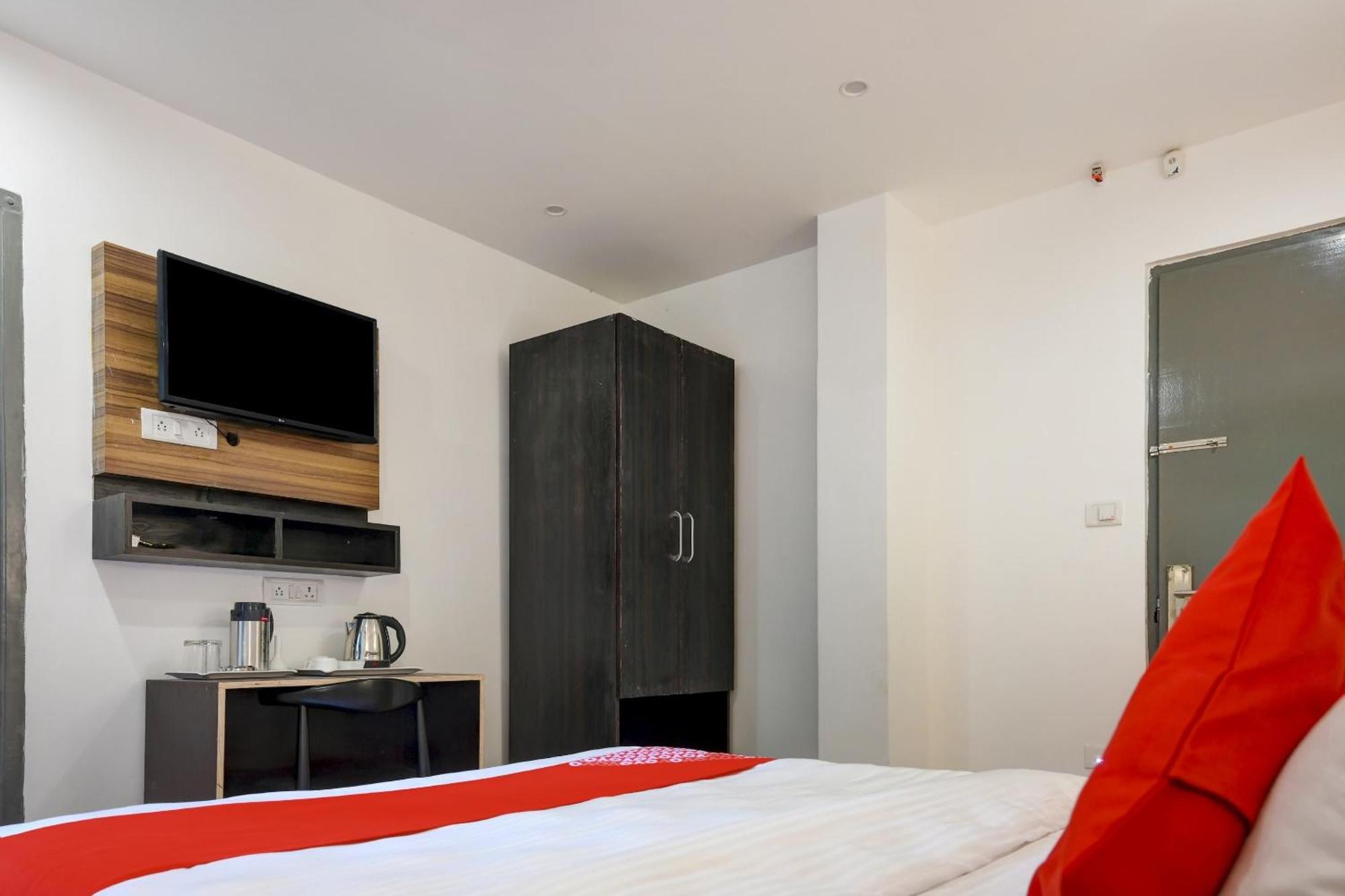 Super Town House Hi5 Aditya International Bhubaneswar Exterior photo